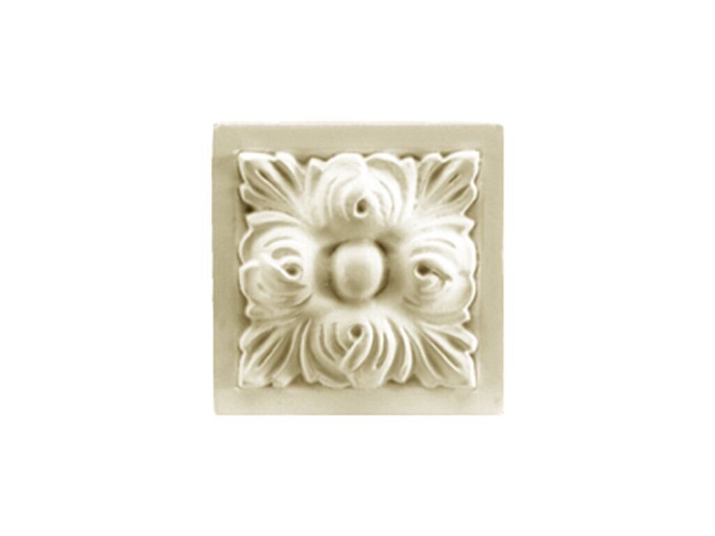 Лиштва поліуретанова Gaudi Decor D 590