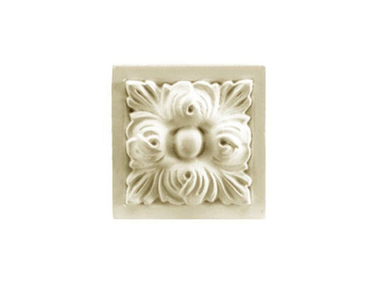 Лиштва поліуретанова Gaudi Decor D 590